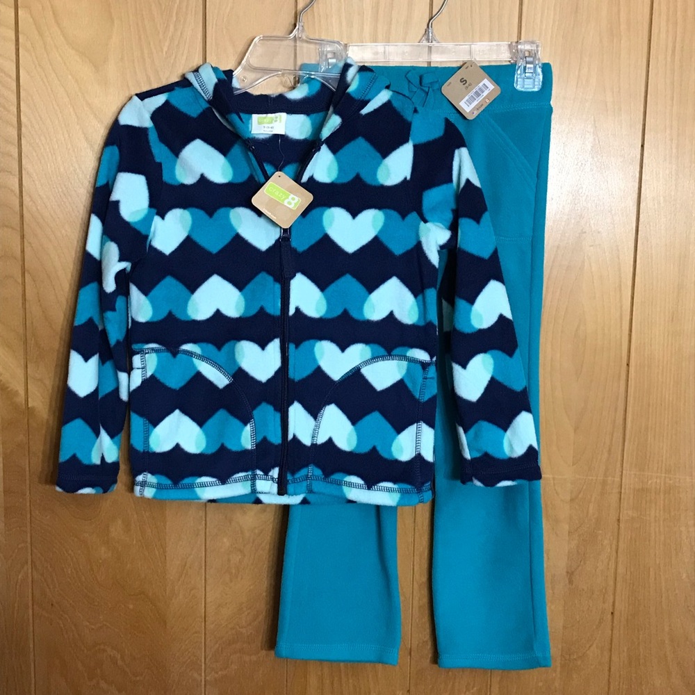NEW Size Small (5-6) Crazy 8 fleece hooded zip jacket and pants set